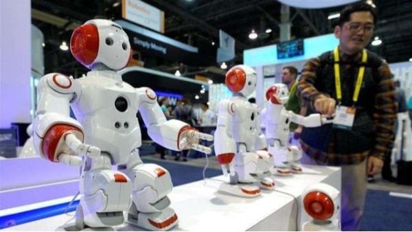 上銀微型導軌關注的機器人行業